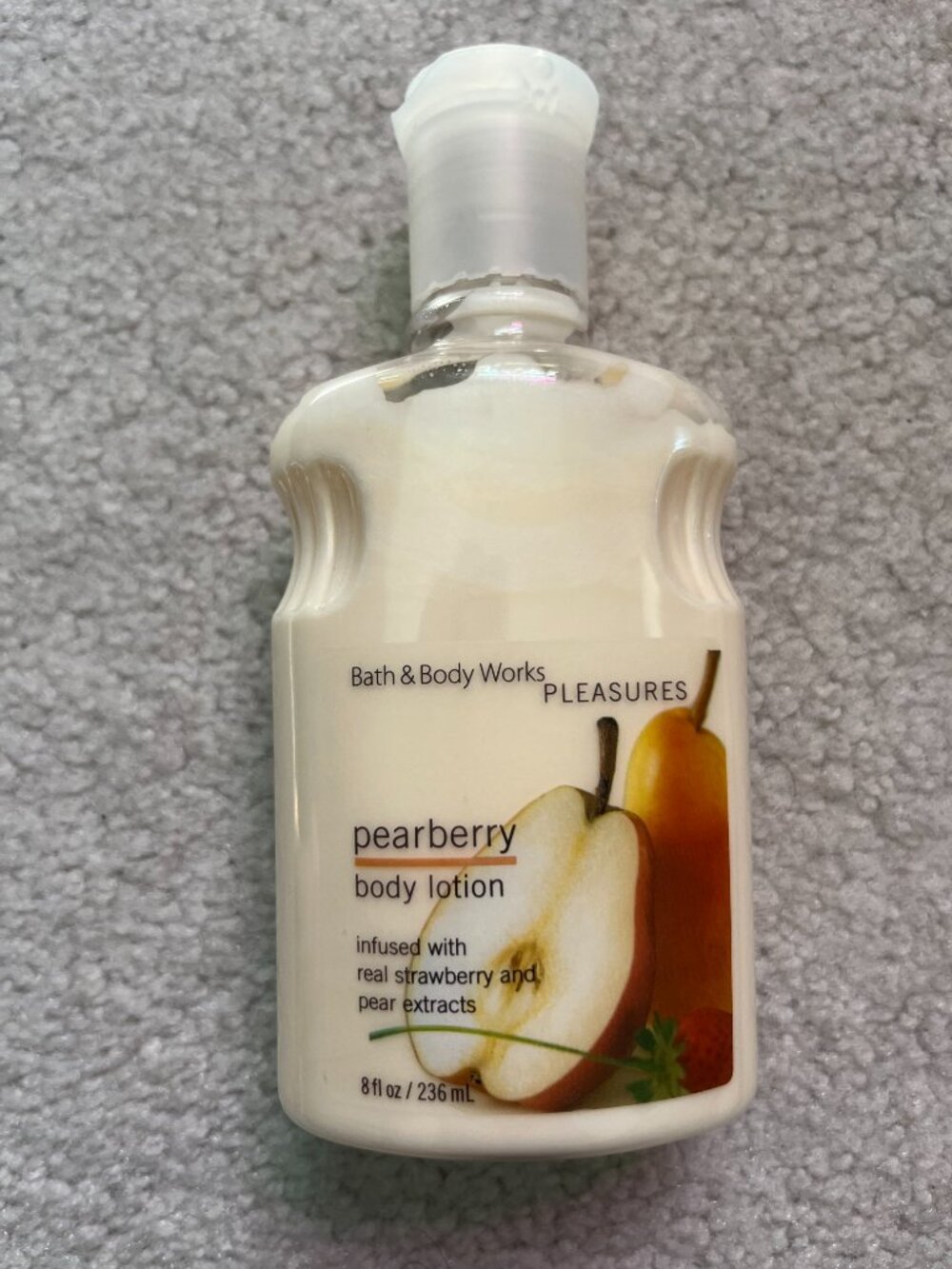 Bath and Body Works Pleasures: Pearberry Body Lotion